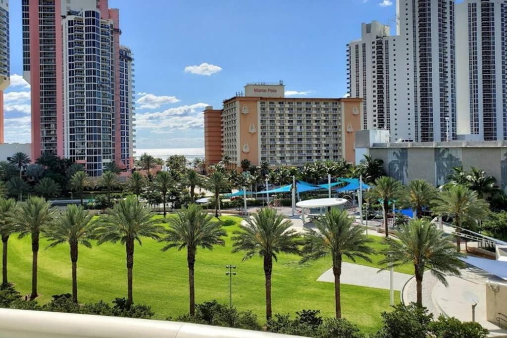 Beautiful Apartment Steps Away From The Beach Miami Beach Exterior foto