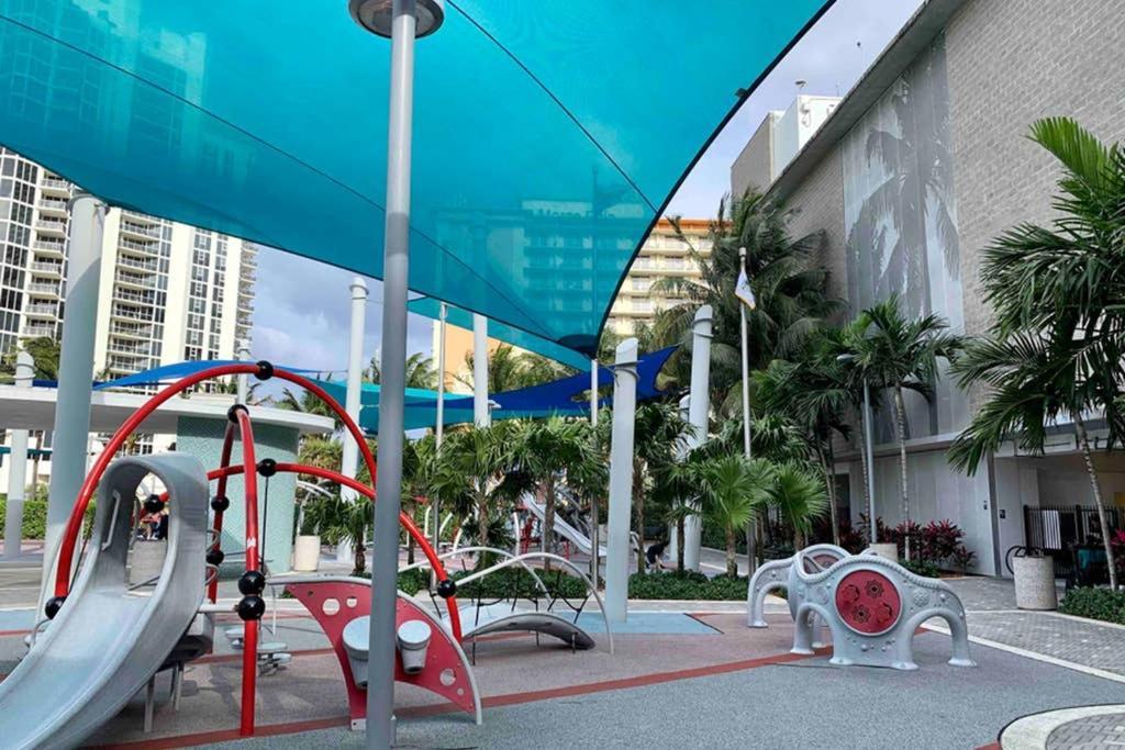 Beautiful Apartment Steps Away From The Beach Miami Beach Exterior foto